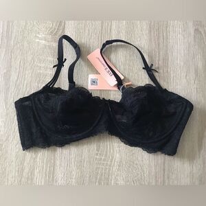 NWT … EVE’S TEMPTATION “Size: 34B” Bra